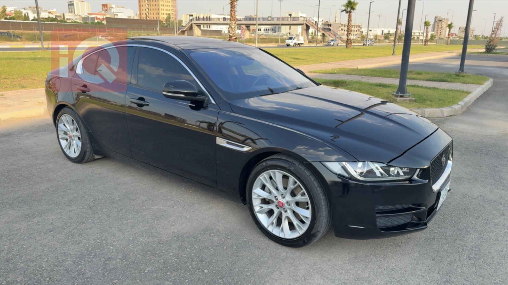 جاكوار XE